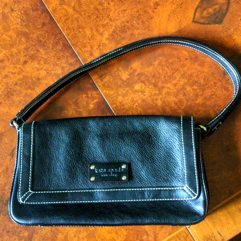 New without tags Kate Spade Shoulder Clutch